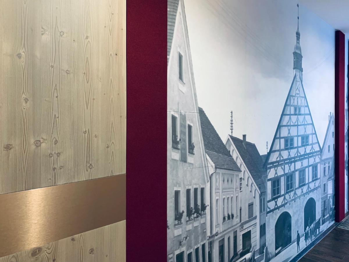 Stadthotel Kachelofen Krumbach Bagian luar foto