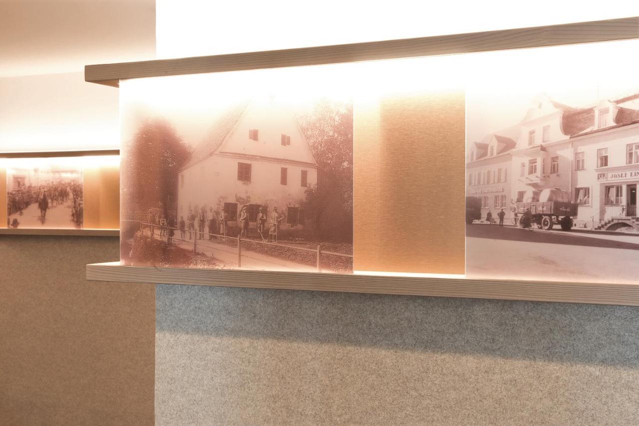 Stadthotel Kachelofen Krumbach Bagian luar foto